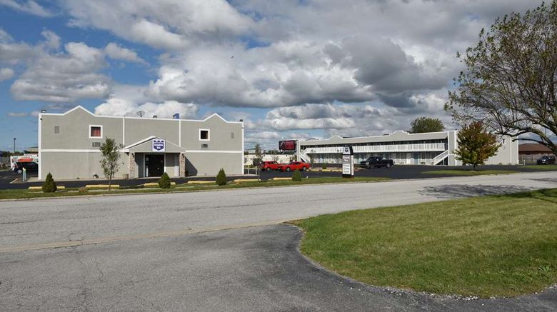 <b>Knights Inn Merrillville Exterior</b>. Images powered by <a href="https://iceportal.shijigroup.com/" title="IcePortal" target="_blank">IcePortal</a>.