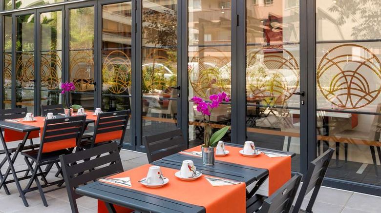 <b>Best Western Journel St Laurent du Var Restaurant</b>. Images powered by <a href="https://iceportal.shijigroup.com/" title="IcePortal" target="_blank">IcePortal</a>.