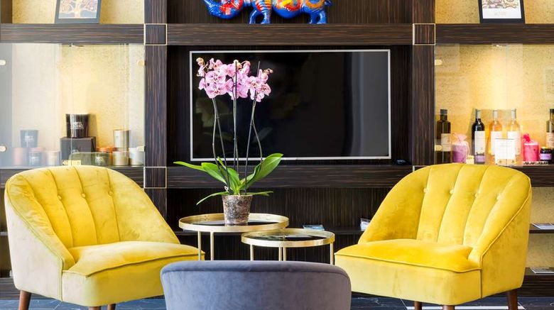 <b>Best Western Journel St Laurent du Var Lobby</b>. Images powered by <a href="https://iceportal.shijigroup.com/" title="IcePortal" target="_blank">IcePortal</a>.