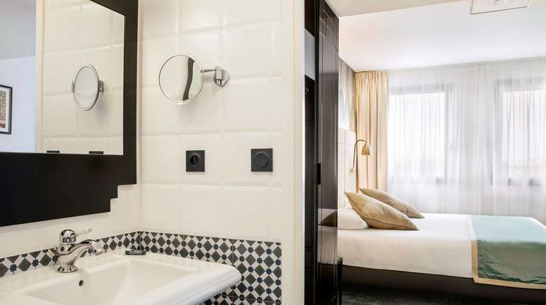 <b>Best Western Journel St Laurent du Var Room</b>. Images powered by <a href="https://iceportal.shijigroup.com/" title="IcePortal" target="_blank">IcePortal</a>.