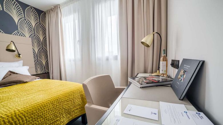 <b>Best Western Hotel Journel Antibes Room</b>. Images powered by <a href="https://iceportal.shijigroup.com/" title="IcePortal" target="_blank">IcePortal</a>.