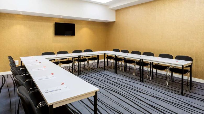 <b>Best Western Hotel Journel Paris Sud Meeting</b>. Images powered by <a href="https://iceportal.shijigroup.com/" title="IcePortal" target="_blank">IcePortal</a>.