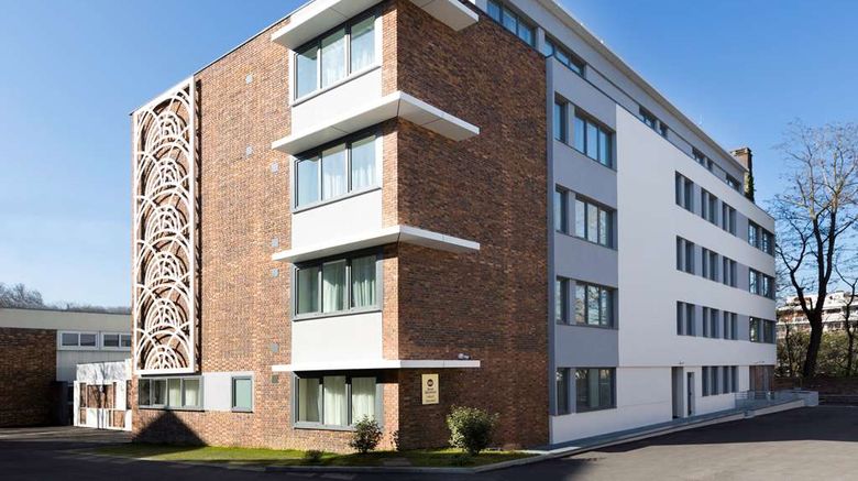 Best Western Hotel Journel Paris Sud Exterior. Images powered by <a href="https://iceportal.shijigroup.com" target="_blank" rel="noopener">Ice Portal</a>.