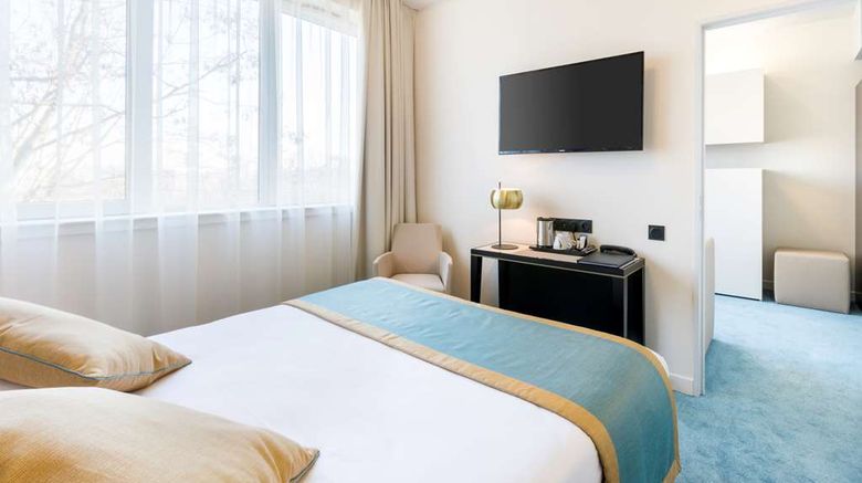 <b>Best Western Hotel Journel Paris Sud Room</b>. Images powered by <a href="https://iceportal.shijigroup.com/" title="IcePortal" target="_blank">IcePortal</a>.