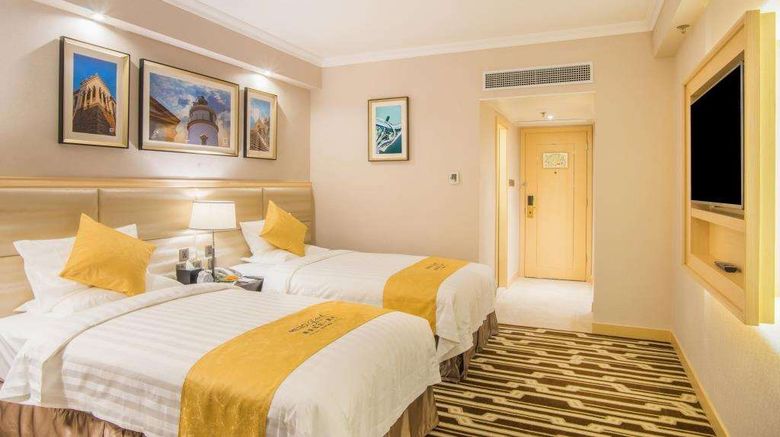 <b>Metropark Hotel Macau Room</b>. Images powered by <a href="https://iceportal.shijigroup.com/" title="IcePortal" target="_blank">IcePortal</a>.