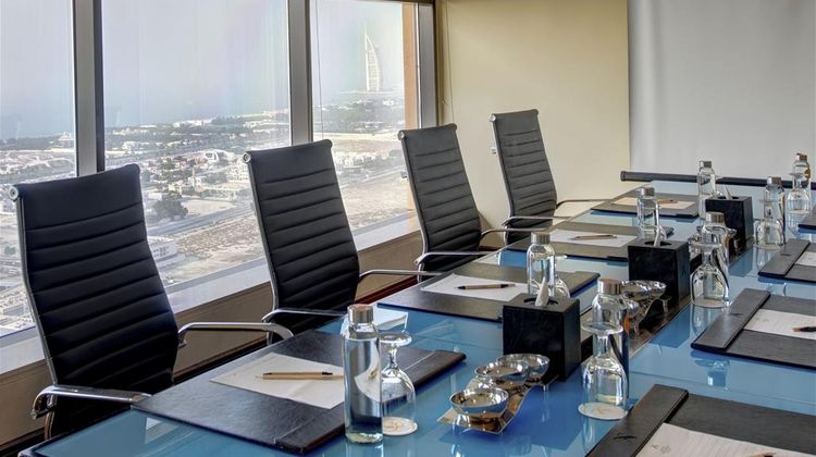 Two Seasons Hotel & Apartments Meeting