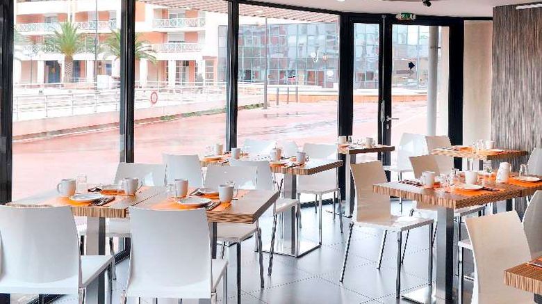 <b>Appart-Hotel Mer & Golf City Perpignan Restaurant</b>. Images powered by <a href="https://iceportal.shijigroup.com/" title="IcePortal" target="_blank">IcePortal</a>.