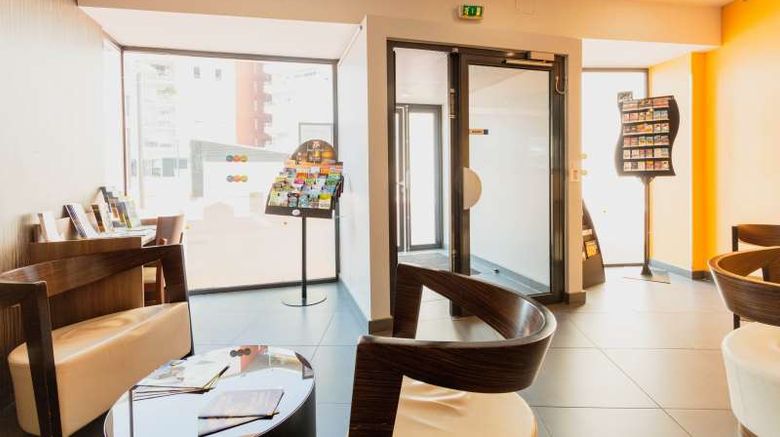 <b>Appart-Hotel Mer & Golf City Perpignan Meeting</b>. Images powered by <a href="https://iceportal.shijigroup.com/" title="IcePortal" target="_blank">IcePortal</a>.