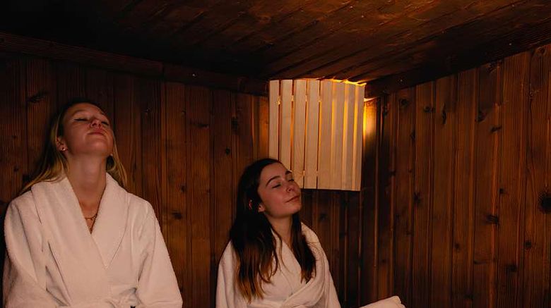 <b>The Tulip Inn Honfleur Residence Spa</b>. Images powered by <a href="https://iceportal.shijigroup.com/" title="IcePortal" target="_blank">IcePortal</a>.