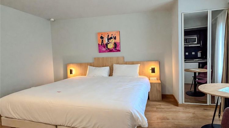 The Tulip Inn Honfleur Residence Room