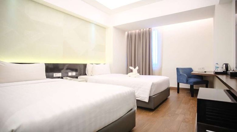 <b>Golden Tulip Essential Makassar Room</b>. Images powered by <a href="https://iceportal.shijigroup.com/" title="IcePortal" target="_blank">IcePortal</a>.