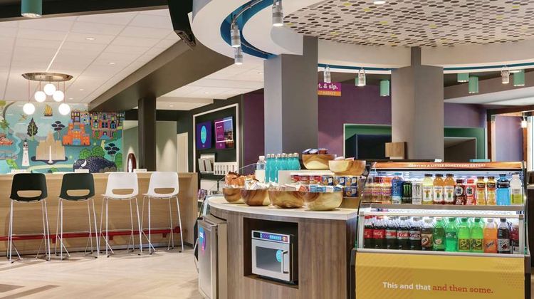 Tru by Hilton Williamsville Buffalo Arpt Restaurant