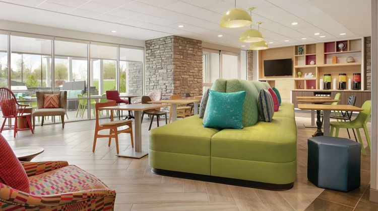 Home2 Suites Williamsville Buffalo Arpt Lobby