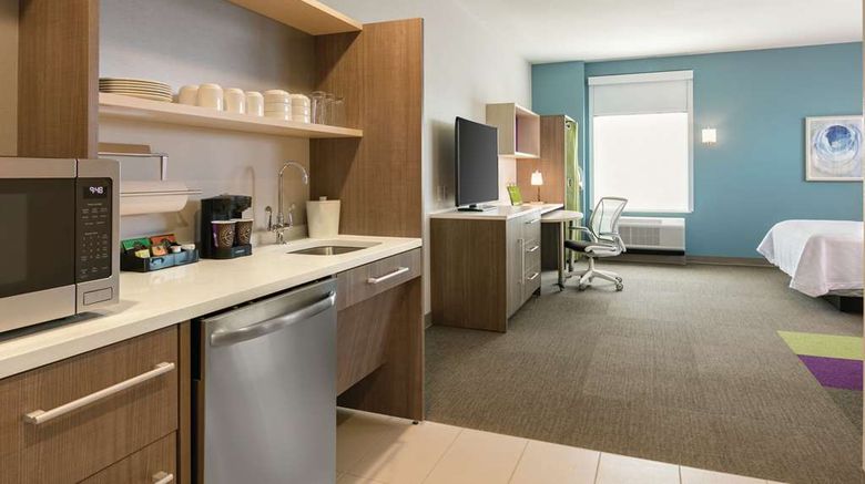 <b>Home2 Suites Williamsville Buffalo Arpt Room</b>. Images powered by <a href="https://iceportal.shijigroup.com/" title="IcePortal" target="_blank">IcePortal</a>.
