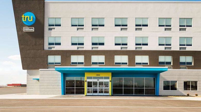 <b>Tru by Hilton Cedar Rapids Westdale Exterior</b>. Images powered by <a href="https://iceportal.shijigroup.com/" title="IcePortal" target="_blank">IcePortal</a>.
