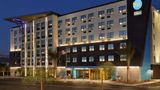 TRU by Hilton Las Vegas Airport Exterior