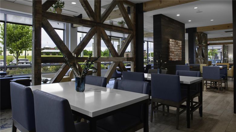 <b>Hilton Garden Inn Jackson Lobby</b>. Images powered by <a href="https://iceportal.shijigroup.com/" title="IcePortal" target="_blank">IcePortal</a>.