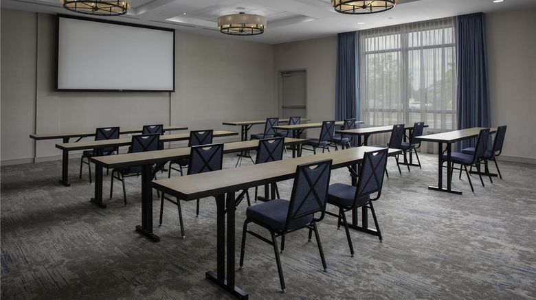 <b>Hilton Garden Inn Jackson Meeting</b>. Images powered by <a href="https://iceportal.shijigroup.com/" title="IcePortal" target="_blank">IcePortal</a>.