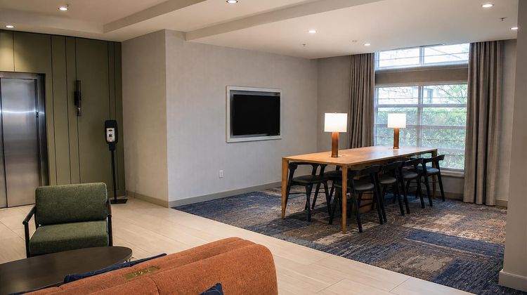 Hilton Garden Inn Newtown Square Radnor Lobby