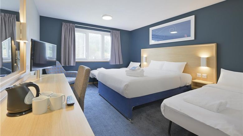 <b>Travelodge Aberdeen Bucksburn Room</b>. Images powered by <a href="https://iceportal.shijigroup.com/" title="IcePortal" target="_blank">IcePortal</a>.