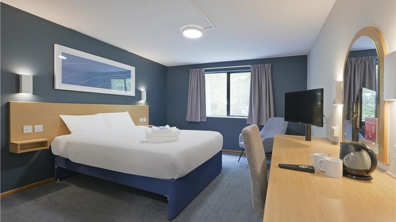 <b>Travelodge Alfreton Room</b>. Images powered by <a href="https://iceportal.shijigroup.com/" title="IcePortal" target="_blank">IcePortal</a>.