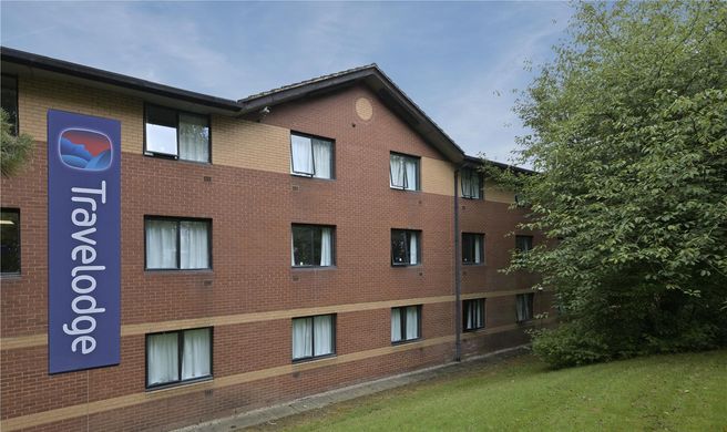 Travelodge Alfreton Exterior