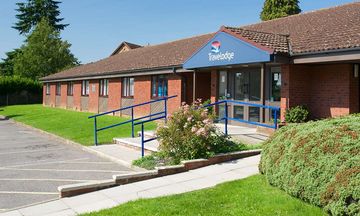 Travelodge Alton Four Marks