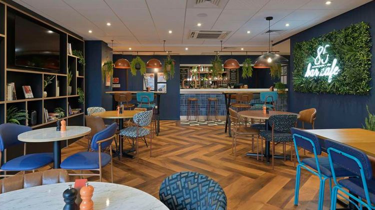 Travelodge Altrincham Central Restaurant