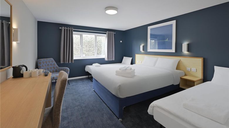 <b>Travelodge-Stonehenge Room</b>. Images powered by <a href="https://iceportal.shijigroup.com/" title="IcePortal" target="_blank">IcePortal</a>.