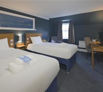 Travelodge Arundel Fontwell Park Hotel Room