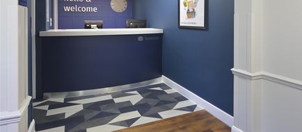 Travelodge Arundel Fontwell Park Hotel Lobby