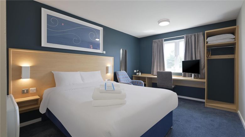 <b>Travelodge Ashton-Under-Lyne Room</b>. Images powered by <a href="https://iceportal.shijigroup.com/" title="IcePortal" target="_blank">IcePortal</a>.