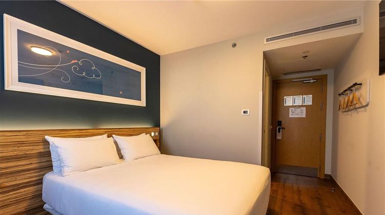 Travelodge Barcelona Poblenou Room