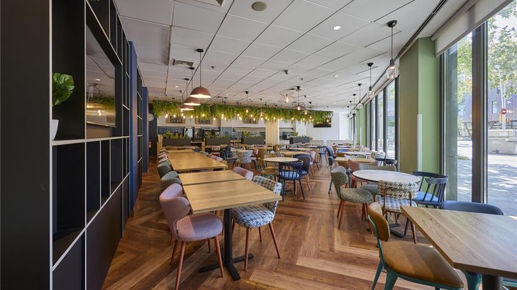 Travelodge Barcelona Poblenou Restaurant