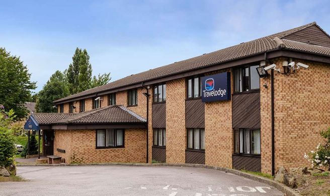 Travelodge Barnsley Exterior