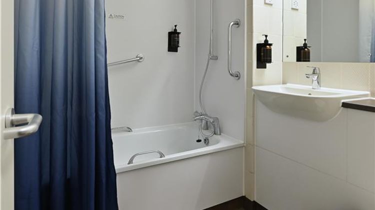 Travelodge Barton Mills Room