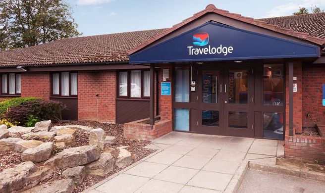 Travelodge Barton Stacey Exterior