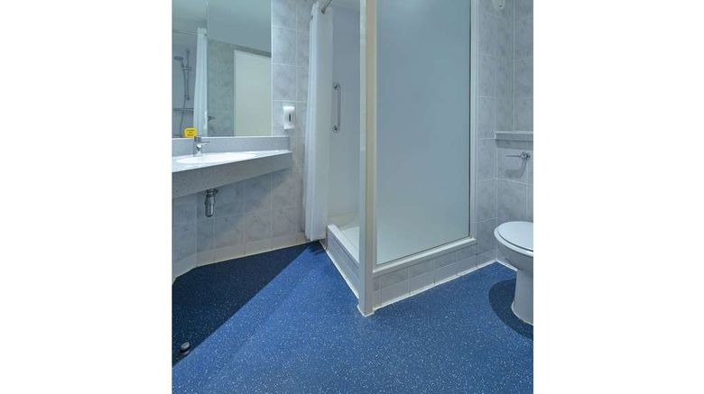 <b>Travelodge Basildon/Wickford Suite</b>. Images powered by <a href="https://iceportal.shijigroup.com/" title="IcePortal" target="_blank">IcePortal</a>.