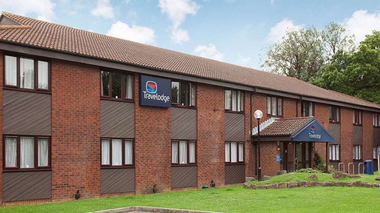 Travelodge Basingstoke Exterior