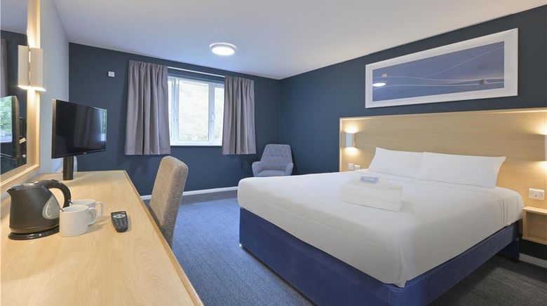 <b>Travelodge Basingstoke Room</b>. Images powered by <a href="https://iceportal.shijigroup.com/" title="IcePortal" target="_blank">IcePortal</a>.