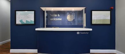 Travelodge Bath Lobby