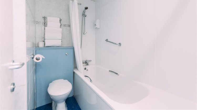 Travelodge Belfast Central Room