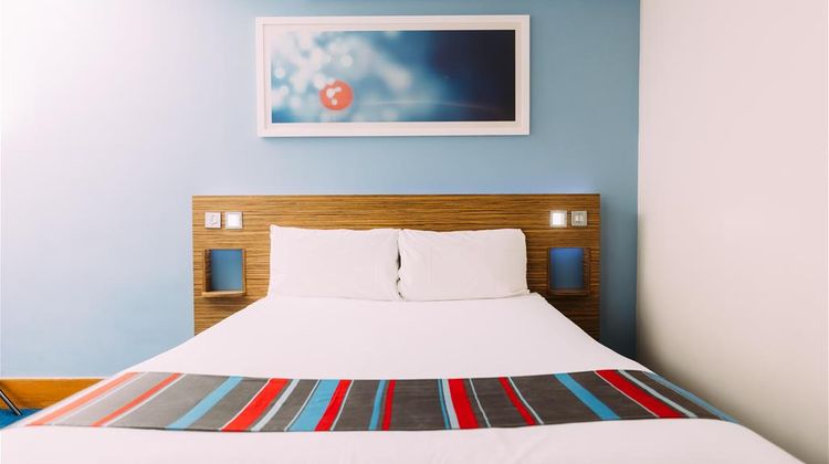 Travelodge Belfast Central Room