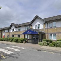 Travelodge Bicester Cherwell Valley