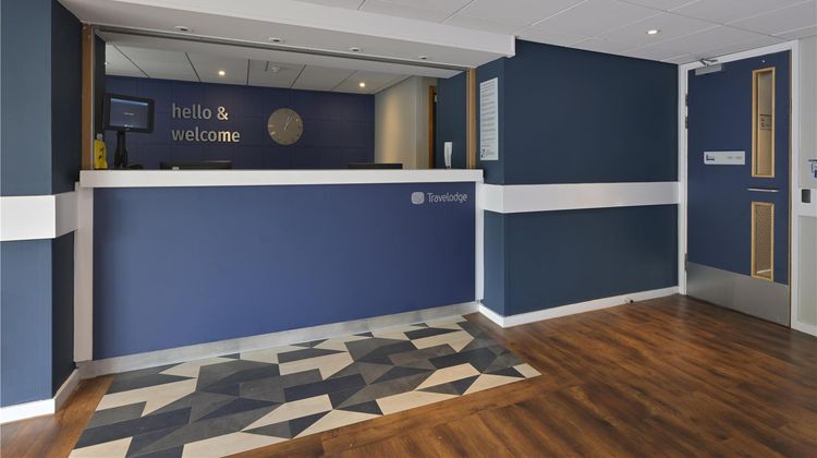 Travelodge Bicester Cherwell Valley Lobby