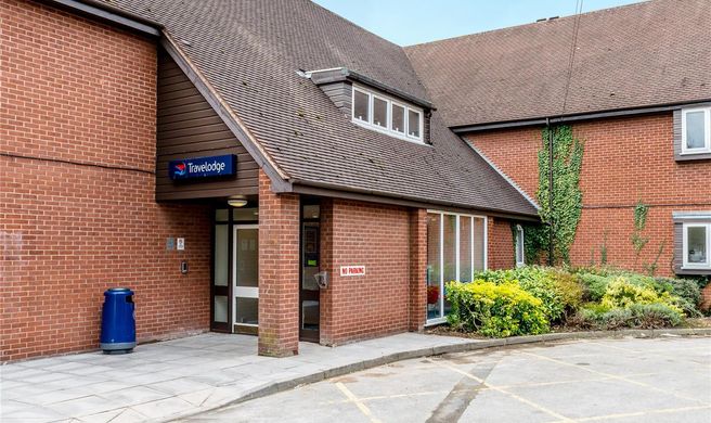 Travelodge Birmingham Castle Bromwich Exterior