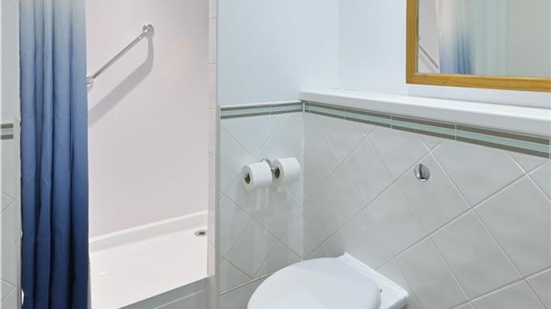 <b>Travelodge Birmingham Castle Bromwich Room</b>. Images powered by <a href="https://iceportal.shijigroup.com/" title="IcePortal" target="_blank">IcePortal</a>.
