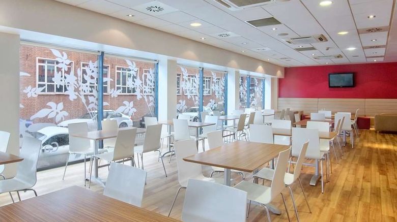 <b>Travelodge Birmingham Newhall St Restaurant</b>. Images powered by <a href="https://iceportal.shijigroup.com/" title="IcePortal" target="_blank">IcePortal</a>.