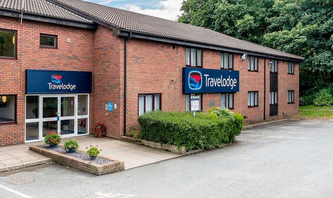 Travelodge Birmingham Hilton Park M6 S Exterior
