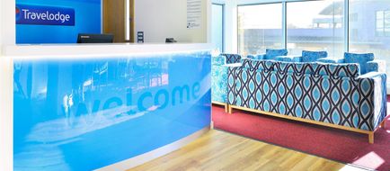 Travelodge Birmingham Maypole Lobby